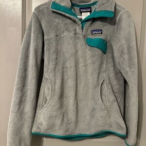 Patagonia Gray and Teal Fleece Pullover